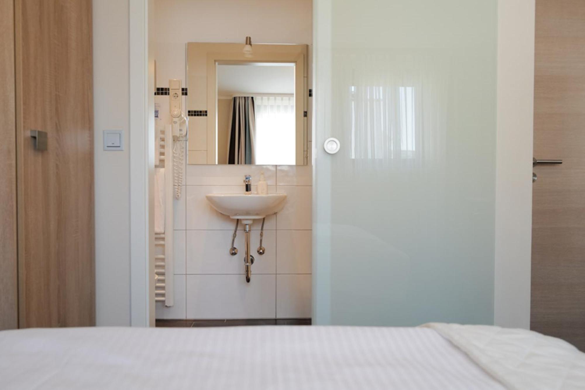 Hotel Trapp Rüdesheim am Rhein Zimmer foto